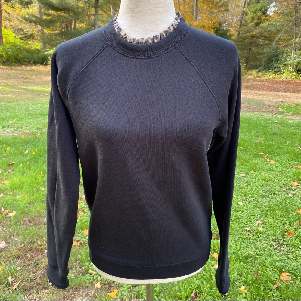 J. CREW TOP SWEATSHIRT BLACK LONG SLEEVE CREWNECK ANIMAL PRINT TRIM SIZE S